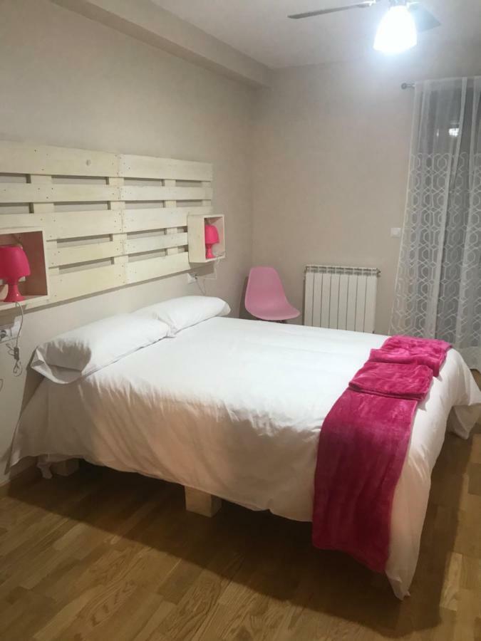 Apartamento Turístico “El Yugo” Arguedas Exterior foto